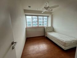 The Esparis (D18), Condominium #467367681